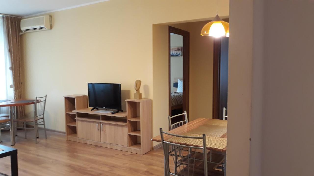 The Best Location Accommodation Bucureşti Exterior foto