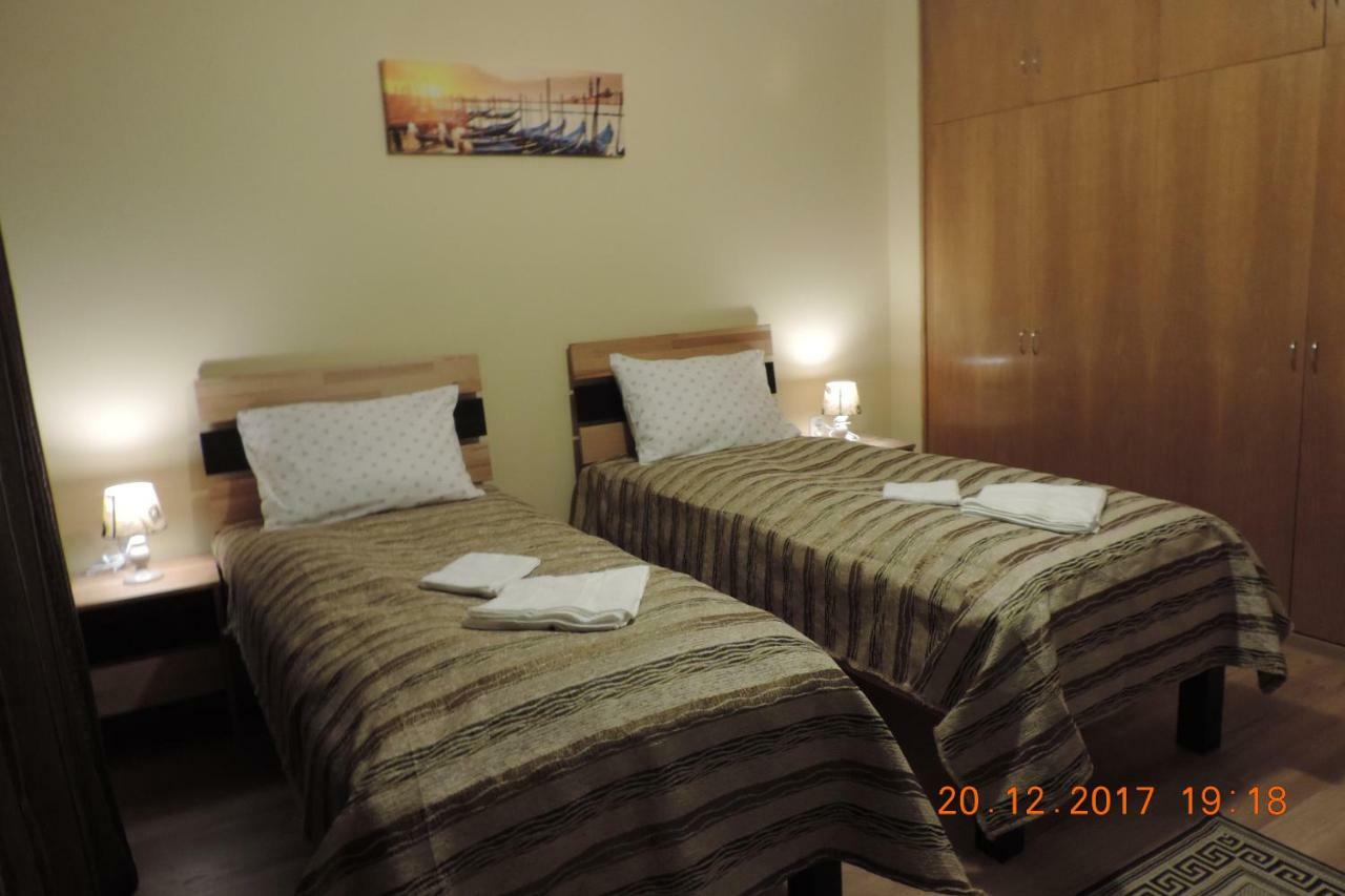 The Best Location Accommodation Bucureşti Exterior foto